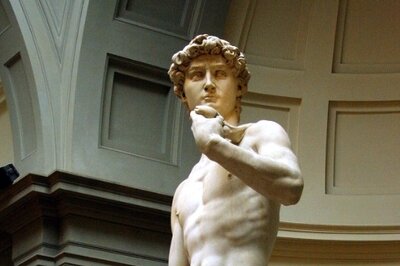 HRMS Support David and Goliath - Statue of David