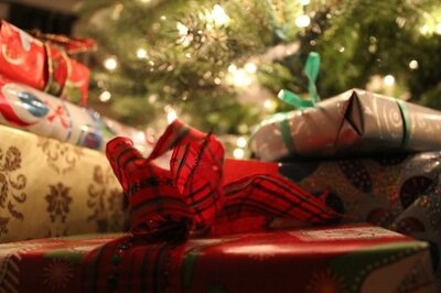 HRMS Features - Christmas Presents