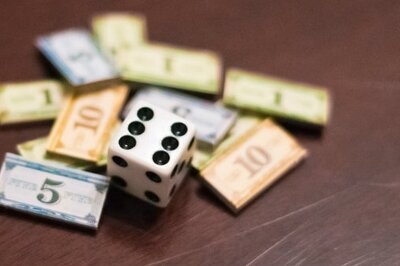 Roll of the Dice HRMS Selection Decision